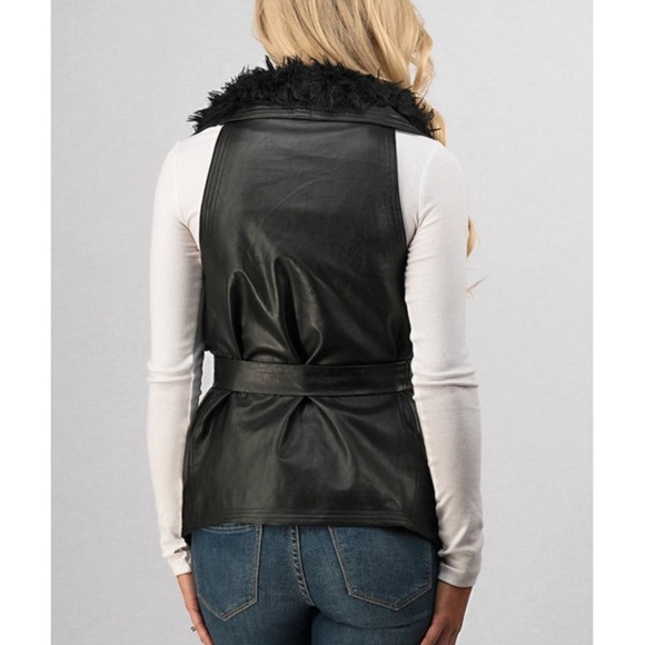SALE !!! Black Faux Leather Sherpa Fur Vest Jacket - Picture 4 of 4